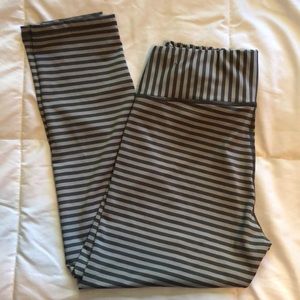 aerie crop capris leggings